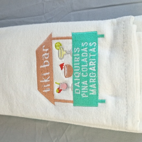 🌼 🍒 Tiki Bar Kitchen Dishtowel Set - Picture 3 of 5